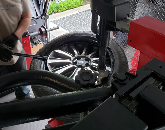 tire change risks