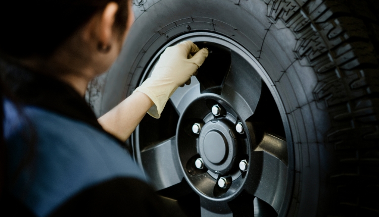 professional tire change